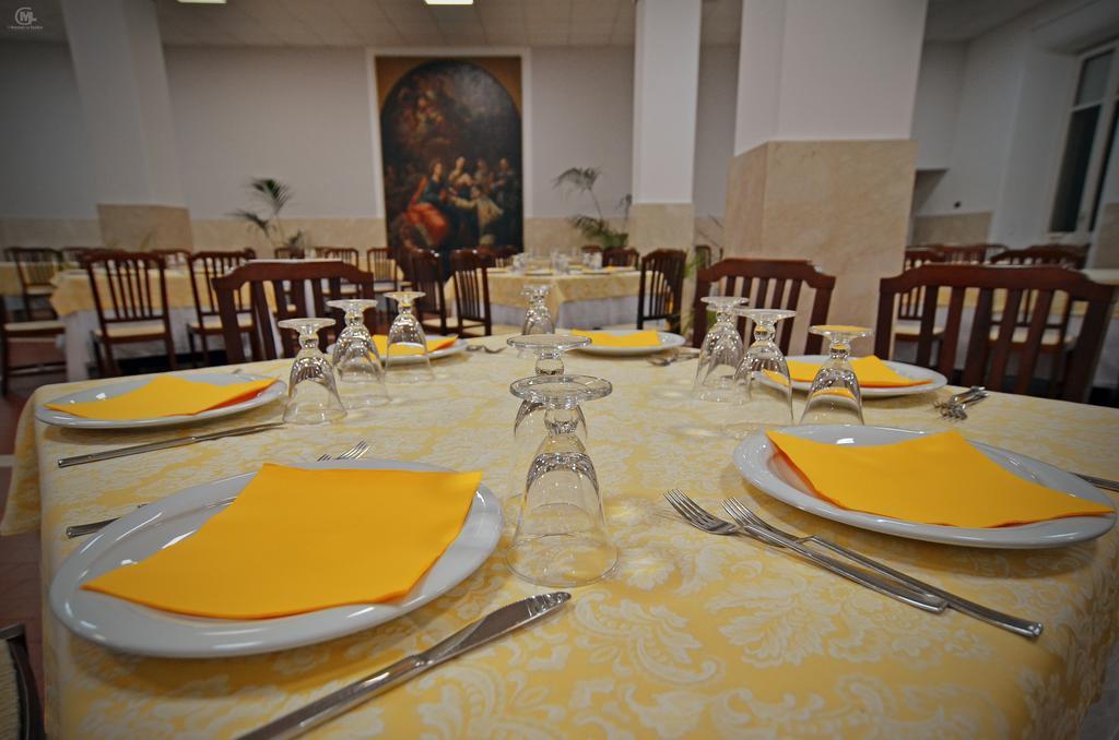מלון לינגואגלוסה Casa San Tommaso מראה חיצוני תמונה