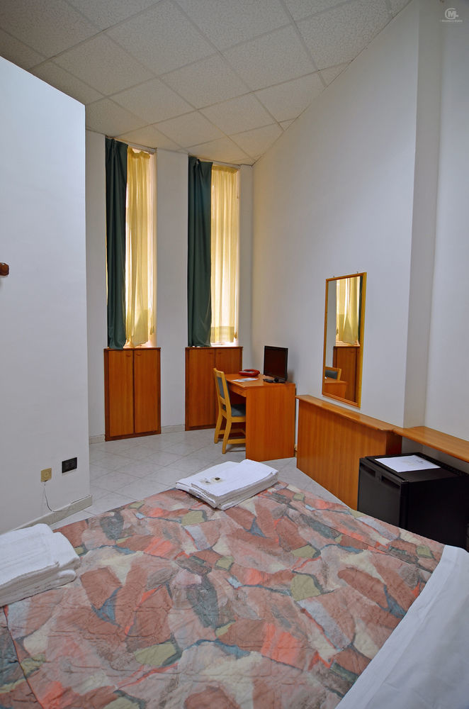 מלון לינגואגלוסה Casa San Tommaso מראה חיצוני תמונה